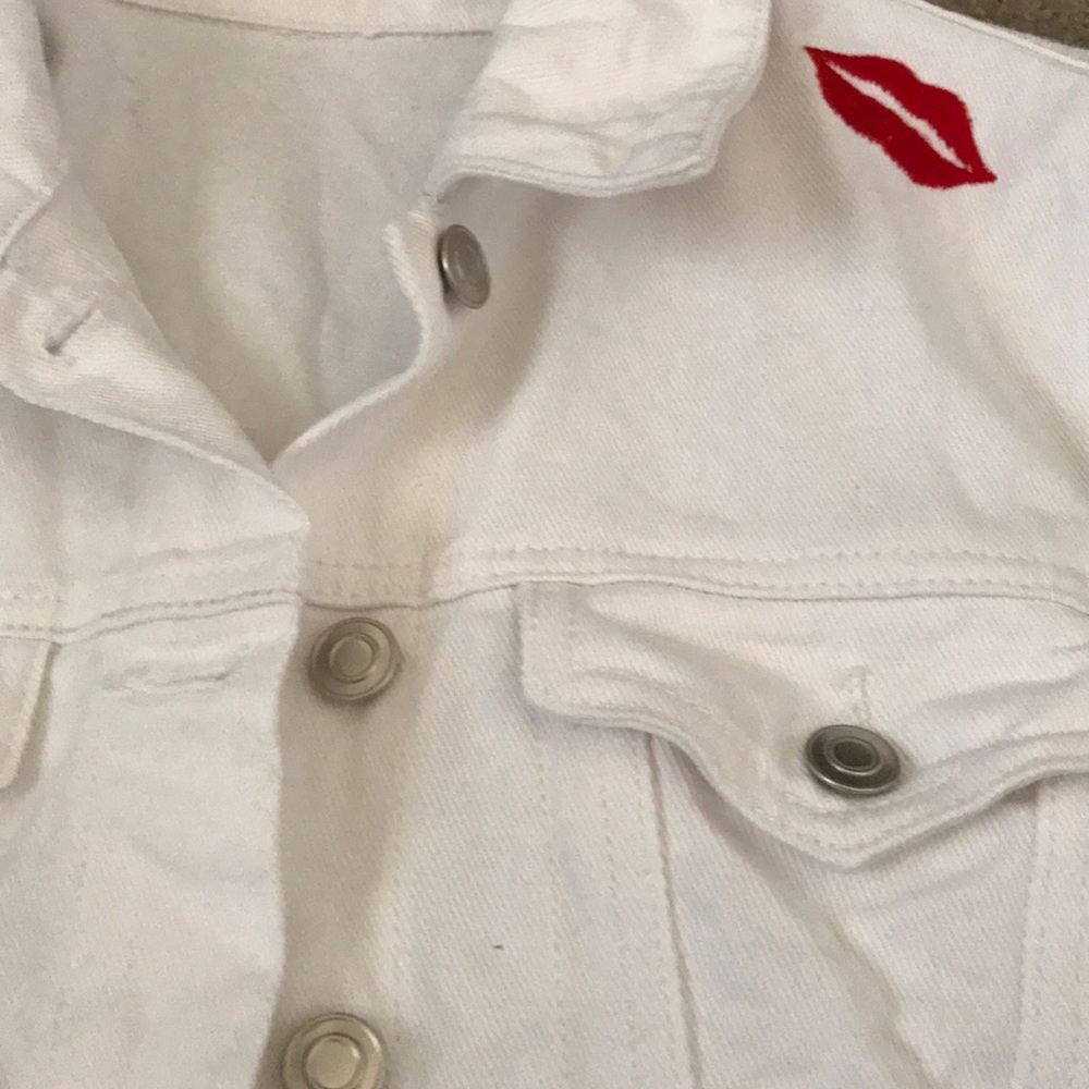 Embroidered denim jacket - Picture 2 of 6